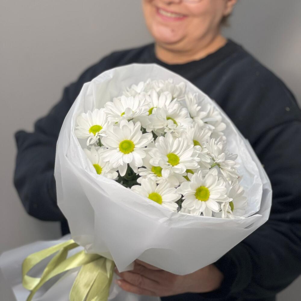 Букет «Ромашковый» – нежные белые хризантемы в деревенском стиле Ахтубинск Астраханская область